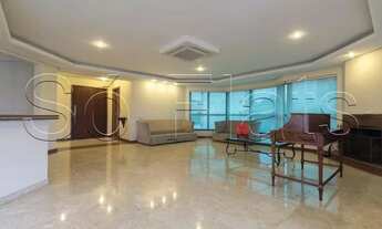 Imagem 2: Residencial Jardim Europa, ficando no Morumbi para locação contendo 290m², 4 dorms e 4 vag