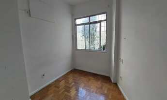 Imagem 2: Alugo Excelente apartamento no Centro de Niterói