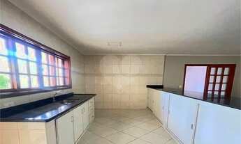 Imagem 5: Casa Jardim Regina - Cidade: Indaiatuba - Venda e Locação - Sobrado próximo ao Pqe Ecológi