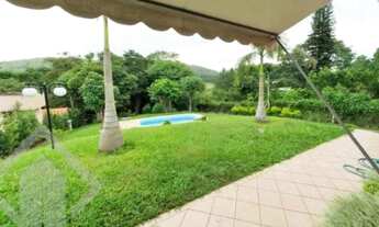 Imagem 2: PORTO ALEGRE - Casa Padrão - Aberta dos Morros