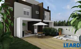 Imagem 3: SOBRADO - RIO TAVARES - SC