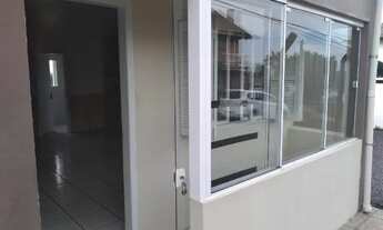 Imagem 3: Espaçosa Casa Térrea no Santo Antônio com 3 Quartos - Ideal para Famílias!