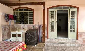 Imagem: OPORTUNIDADE ÚNICA! Sobrado com duas casas!