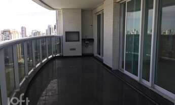 Imagem 4: Apartamento para venda tem 330 metros quadrados com 4 quartos