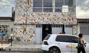 Imagem 2: Casa Duplex com piscina