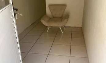 Imagem 2: Kitnet para alugar 500,00 incluso a água