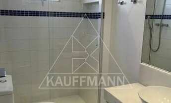 Imagem 7: Itaim 4 dormitórios sendo 2 suítes mais 1 suíte americana 3 vagas mais vagas para visitant