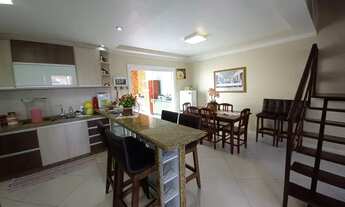 Imagem 5: Vejam só @ sobrado Averbado, mobiliado e ampla área de festas, próximo rua Cegonha-Iririú