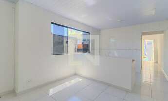 Imagem 3: Casa para Aluguel - Vila Nova Aparecida, 2 Quartos, 52 m2