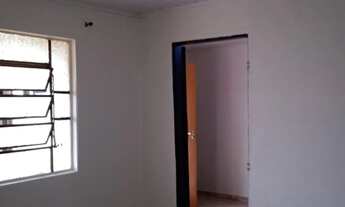 Imagem 3: Alugo dependência , fundos a 70 metros da av rio branco