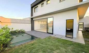 Imagem 5: Sobrado de Alto Padrão com 04 quartos, sendo 03 suítes e 01 quarto no térreo, sendo Master