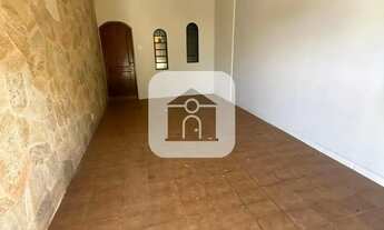 Imagem 2: CASA PARA LOCAÇÃO BAIRRO CENTRO EXCELENTE LOCALIZAÇÃO