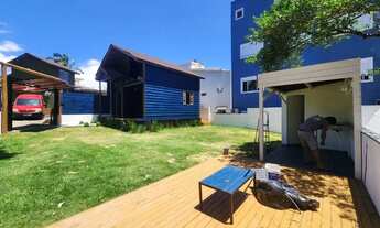 Imagem 4: Chalé com 01 dormitório e amplo quintal em ótima localização nos Ingleses!