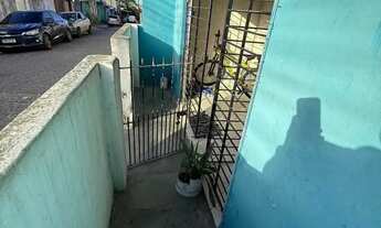 Imagem 7: Sobrado para venda possui 150 metros quadrados com 5 quartos