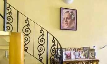 Imagem 4: Casa à venda em Jandira, Parque Nova Jandira, com 5 quartos, com 260 m², Residencial Nova