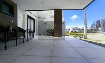 Imagem 4: Sobrado para Venda em São José dos Pinhais, Costeira, 4 dormitórios, 1 suíte, 3 banheiros