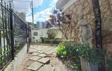 Imagem 11: Casa comercial para locação no Belvedere - 1.100 m², 6 suítes e garagem espaçosa
