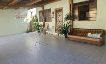 Imagem 2: Casa - Bosque dos Eucaliptos - 4 Dormitórios - 187m²