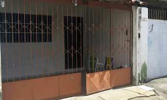 Imagem: Casa à venda em rua pública, PAJUÇARA