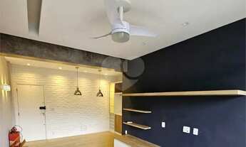 Imagem 4: Apartamento à venda com 2 quartos, sendo 1 suíte, no condomínio Edifício San Remo, Rio de