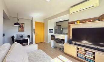 Imagem 6: Imóvel para venda possui 61 metros quadrados com 2 quartos em Menino Deus - Porto Alegre