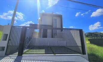 Imagem 2: Em Bom Jesus dos Perdões, você encontra este excelente sobrado à venda! Venha conhecer!