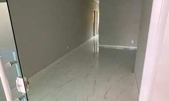 Imagem 2: Casa térrea, estrela dourada