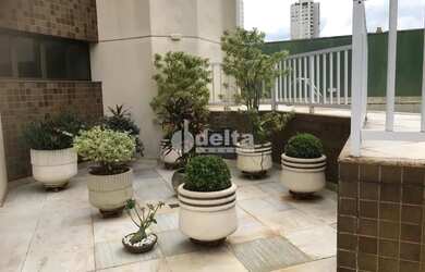 Imagem 2: Apartamento disponível para venda no bairro Osvaldo Rezende em Uberlândia-MG