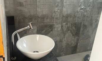 Imagem 5: Casa em condomínio fechado com 02 dor sendo uma suíte, acabamento de primeira, Taubaté SP