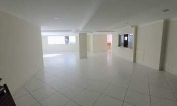 Imagem 7: Cobertura para venda possui 220 metros quadrados com 3 quartos em Vila Nova - Cabo Frio