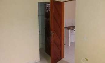 Imagem 3: Alugo Kitnet em Felipe Camarão 2/4 R$ 400,00 Não paga água