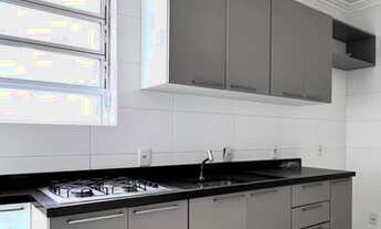 Imagem 3: Apartamento 2 dormitórios localizado na melhor rua, a mais arborizada da Capital próximo a