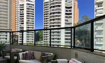 Imagem 3: Apartamento para venda possui 251 metros quadrados com 4 quartos