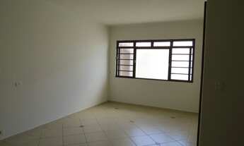 Imagem 3: Linda casa a venda tendo uma área construída 320m2, área de terreno 450m2, com 03 suítes