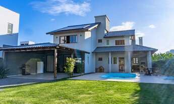 Imagem 5: Casa com piscina aluguel de temporada em Jurerê Florianópolis