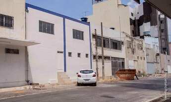 Imagem 3: C 10 Perto do metro, predio para investidor