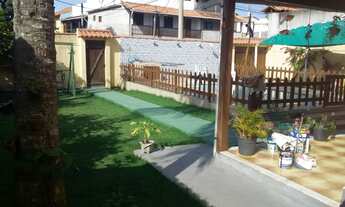 Imagem: Ampla casa independente com área de lazer