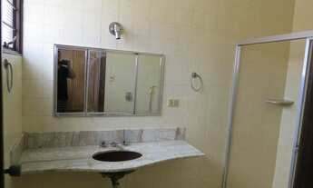 Imagem 7: Linda casa a venda tendo uma área construída 320m2, área de terreno 450m2, com 03 suítes