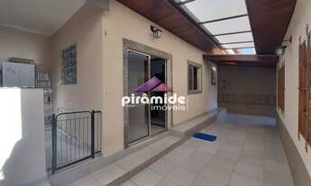 Imagem 7: Casa para venda tem 140 metros quadrados com 3 quartos