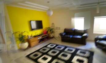 Imagem 3: Casa de condomínio térrea para aluguel e venda tem 220 metros quadrados com 3 suítes