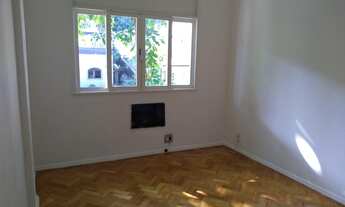 Imagem 7: Apto 2 quartos com vaga garagem e dependência próximo ao Méier