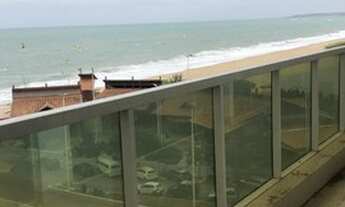 Imagem 7: Apartamento com vista para o Mar para venda tem 127 m quadrados com 3 quartos na praia do