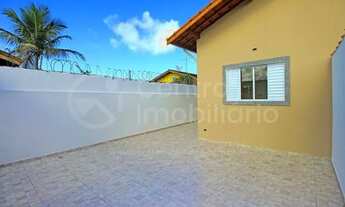 Imagem 2: CASA com piscina e 2 quartos em Itanhaém, no bairro Jamaica