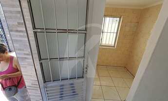 Imagem 7: Casa com 1 quarto, Sala, Cozinha, banheiro, área de Serviço, 01 Vaga