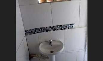 Imagem 4: Kitnet Aluga-se Quarto com aluguel por R$400 /mês