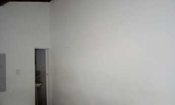 Imagem 7: Quitinetes Quarto com aluguel por R$320 /mês