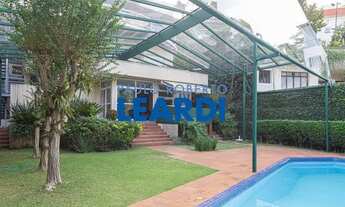 Imagem: CASA ASSOBRADADA - PERDIZES - SP