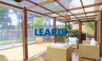 Imagem: CASA ASSOBRADADA - PACAEMBÚ - SP