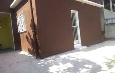 Imagem 3: Alugo casa com Quintal em vila valqueire