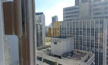 Imagem 3: Apartamento reformado, prédio tem portaria mista, presencial e remota